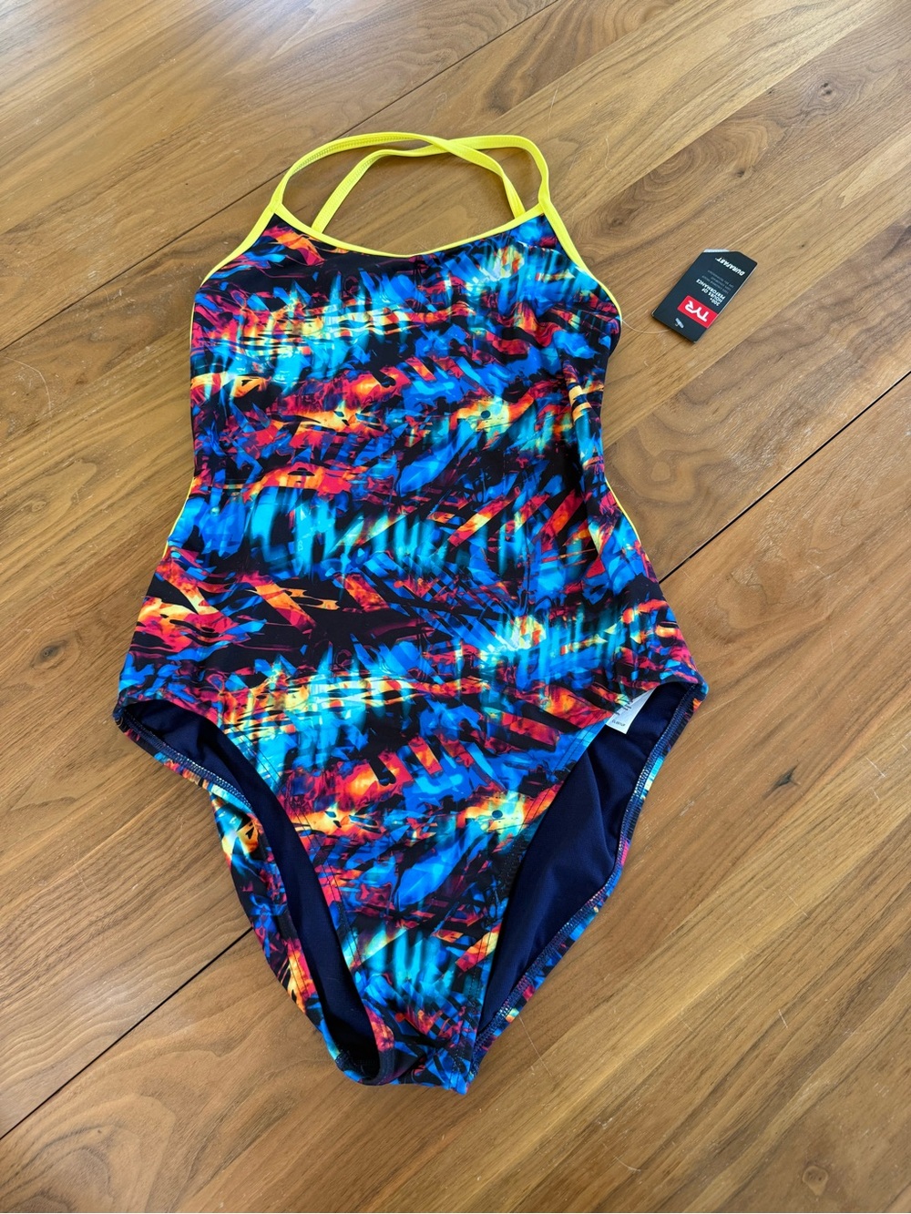 TYR Durafast Elite® Women's CrosscutfitTieback Swimsuit. Size 38